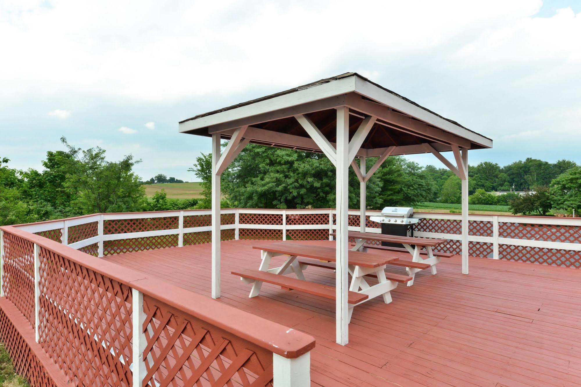 Baymont By Wyndham Lancaster Pa Dutch Country Villa Exterior foto
