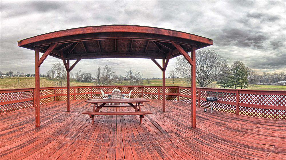 Baymont By Wyndham Lancaster Pa Dutch Country Villa Exterior foto